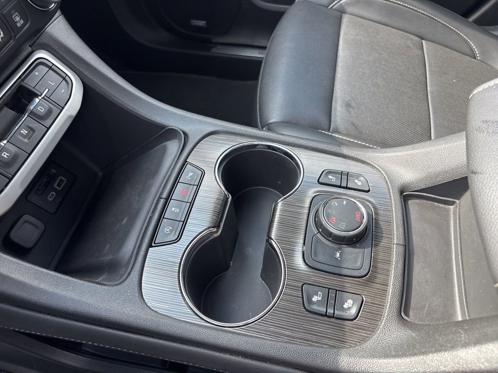 Used 2023 GMC Acadia SLT w/ Elevation Edition image 29