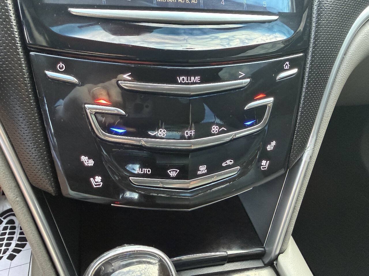 Used 2016 Cadillac XTS Luxury AWD/4WD image 22