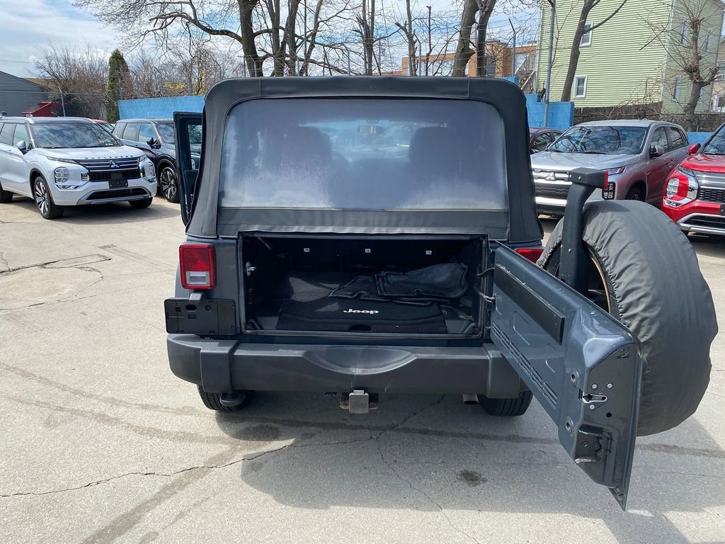 Used 2017 Jeep Wrangler Unlimited Sport w/ Connectivity Group image 22