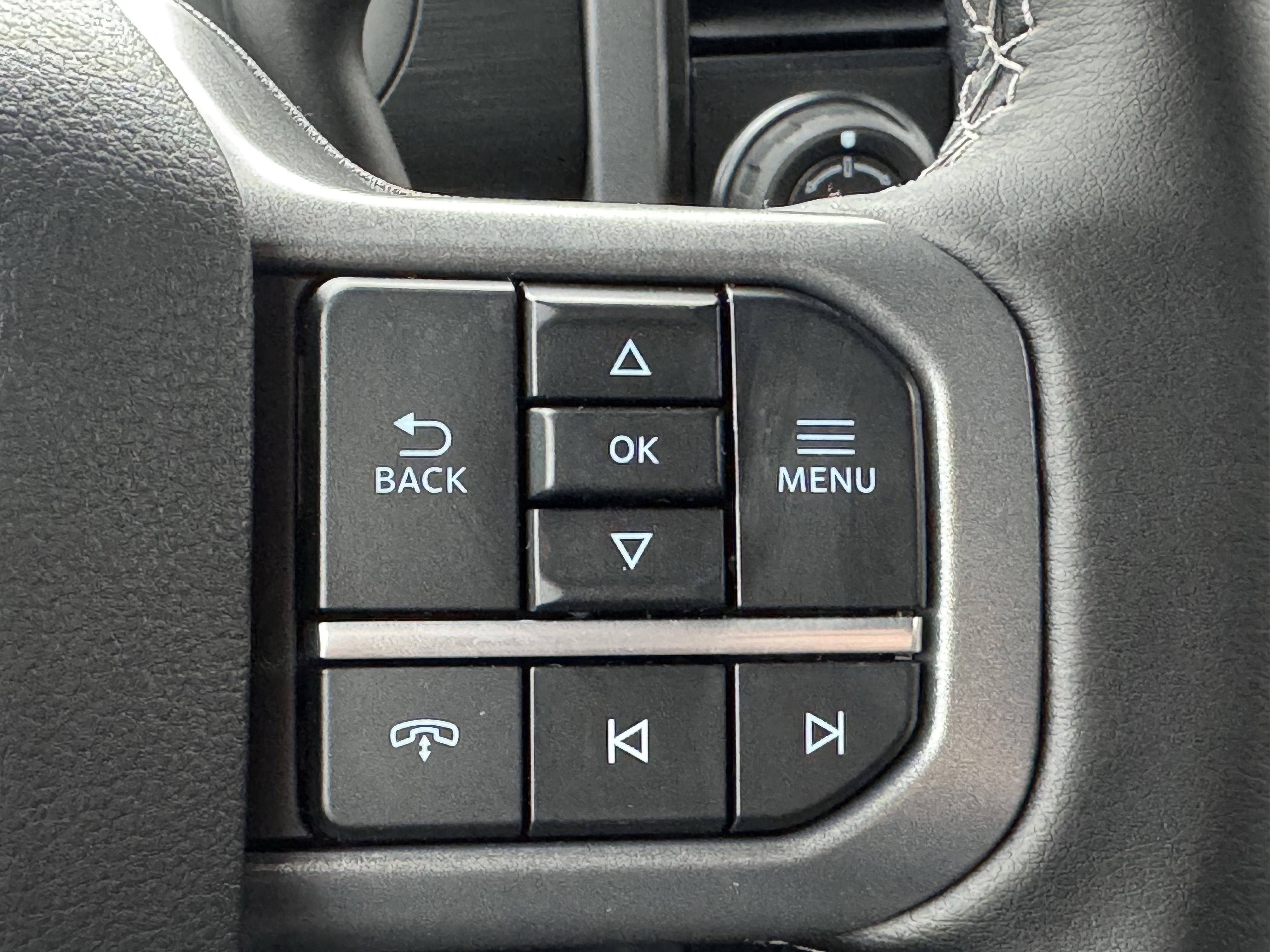 New 2026 Ford F150 XLT w/ Equipment Group 302A MID image 14