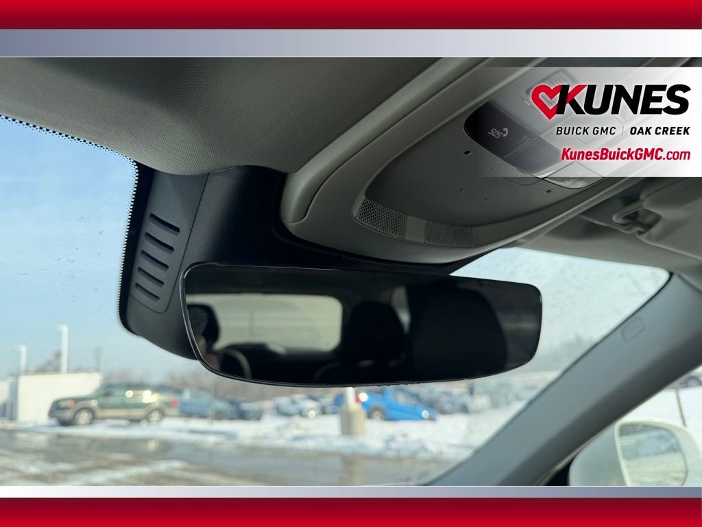 Used 2025 Volvo XC90 T8 Ultra w/ Protection Package Premier image 23