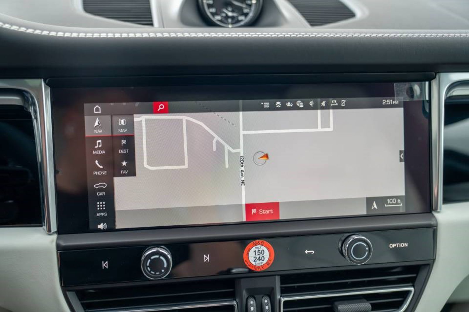 New 2026 Porsche Macan AWD/4WD image 17