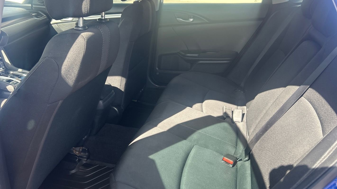Used 2019 Honda Civic EX image 9