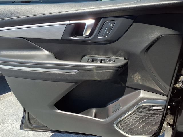 Used 2025 Buick Enclave Preferred FWD image 14