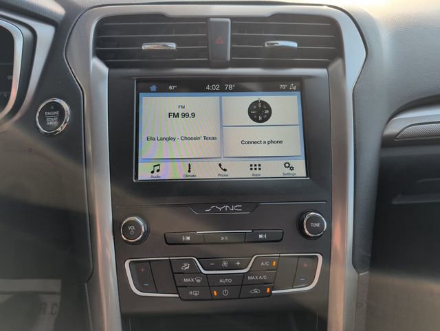 Used 2019 Ford Fusion SE image 17