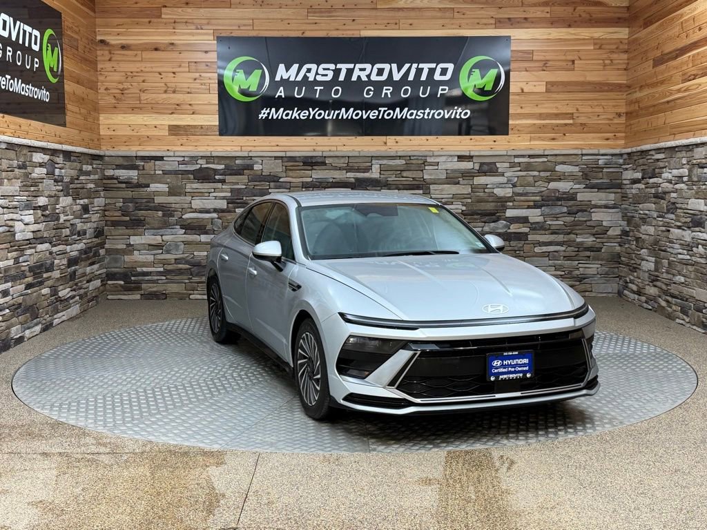 Certified 2025 Hyundai Sonata SEL image 2
