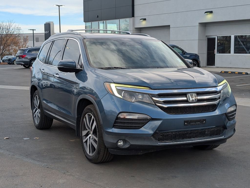 Used 2016 Honda Pilot Elite image 3