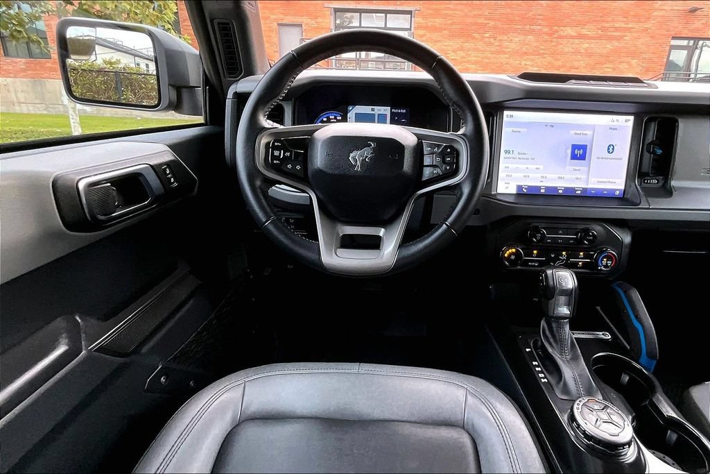 Used 2024 Ford Bronco Black Diamond AWD/4WD image 7