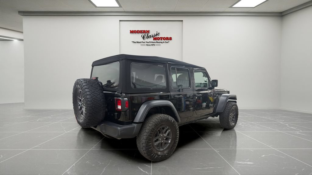 Used 2024 Jeep Wrangler Unlimited Sport AWD/4WD image 7