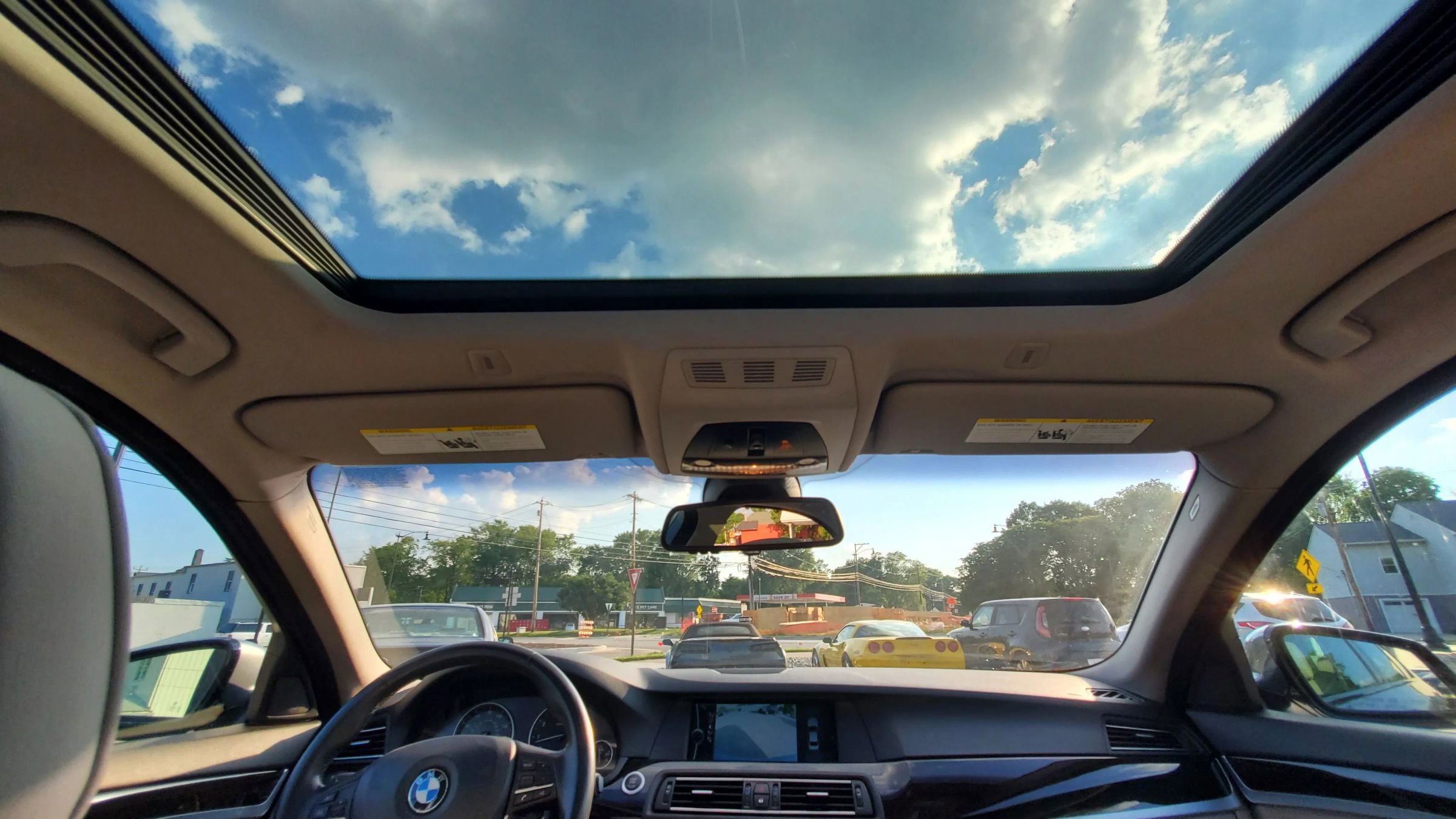 Used 2011 BMW 535i xDrive Sedan image 21