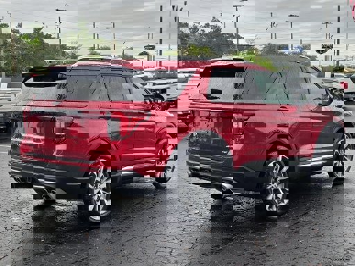 Certified 2025 Ford Explorer Platinum w/ Ultimate Package image 7