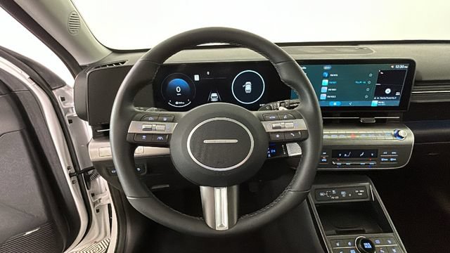 Used 2026 Hyundai Kona Limited FWD image 14