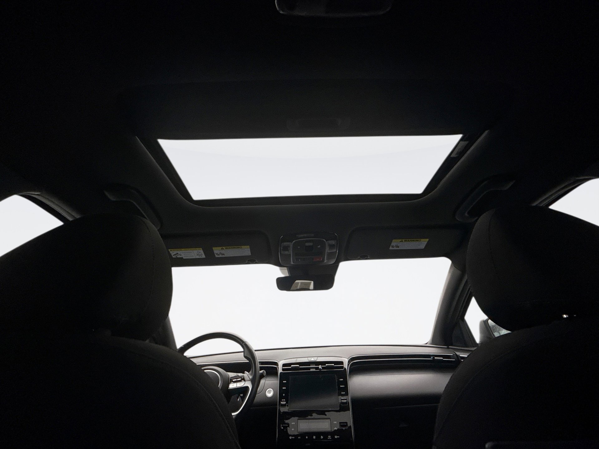 Used 2022 Hyundai Santa Cruz SEL Premium image 18