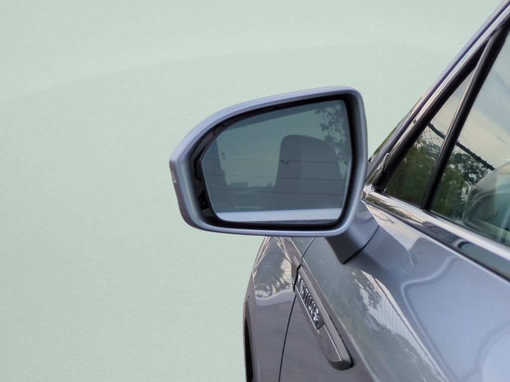 Used 2023 Lincoln Nautilus Reserve FWD image 27