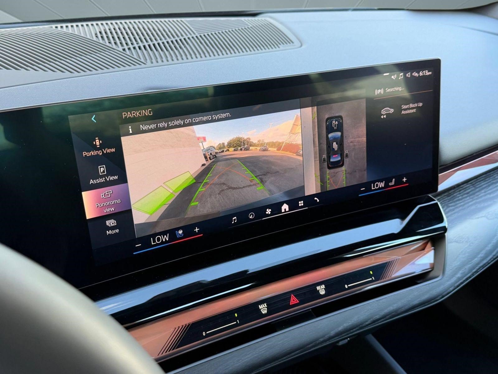 Certified 2025 BMW i5 eDrive40i w/ M Sport Package RWD image 28