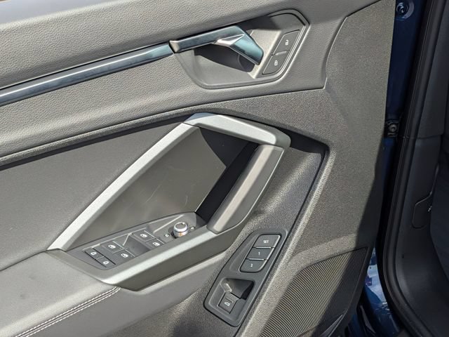 Certified 2025 Audi Q3 2.0T Premium AWD/4WD image 15