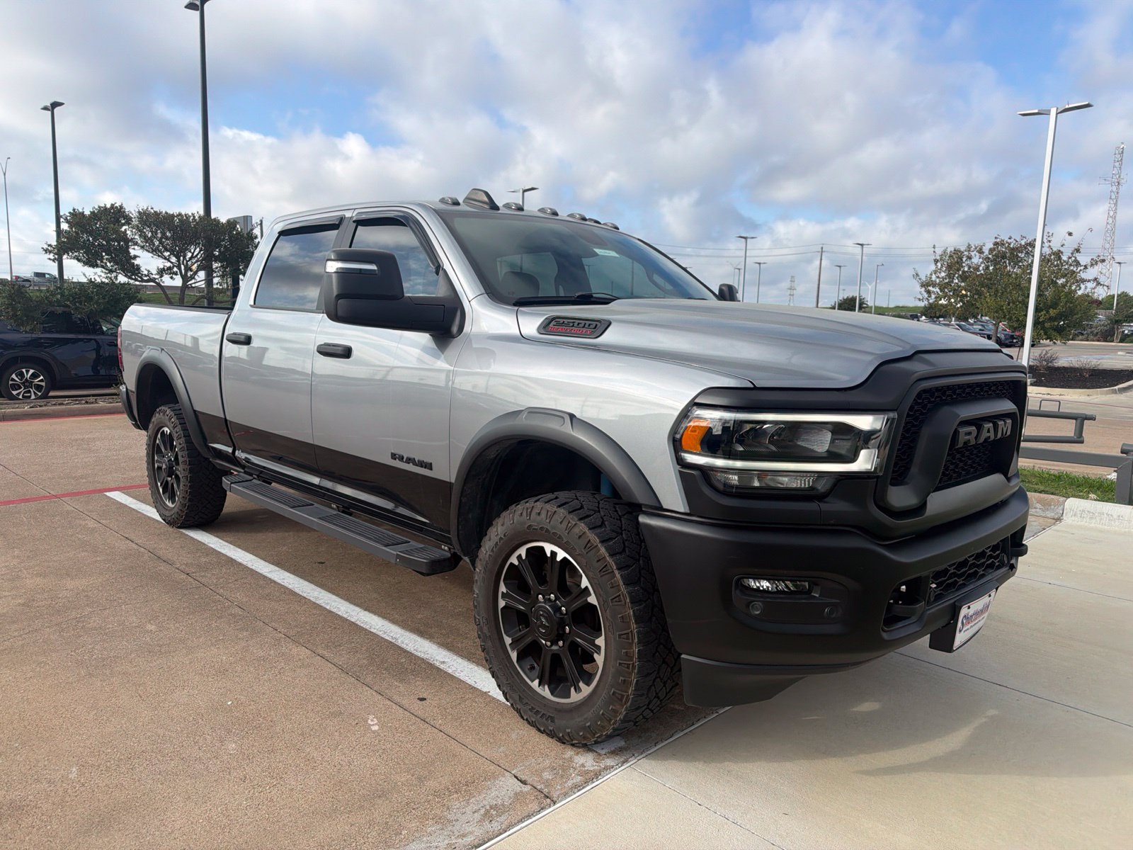 Used 2024 RAM 2500 Rebel AWD/4WD image 3