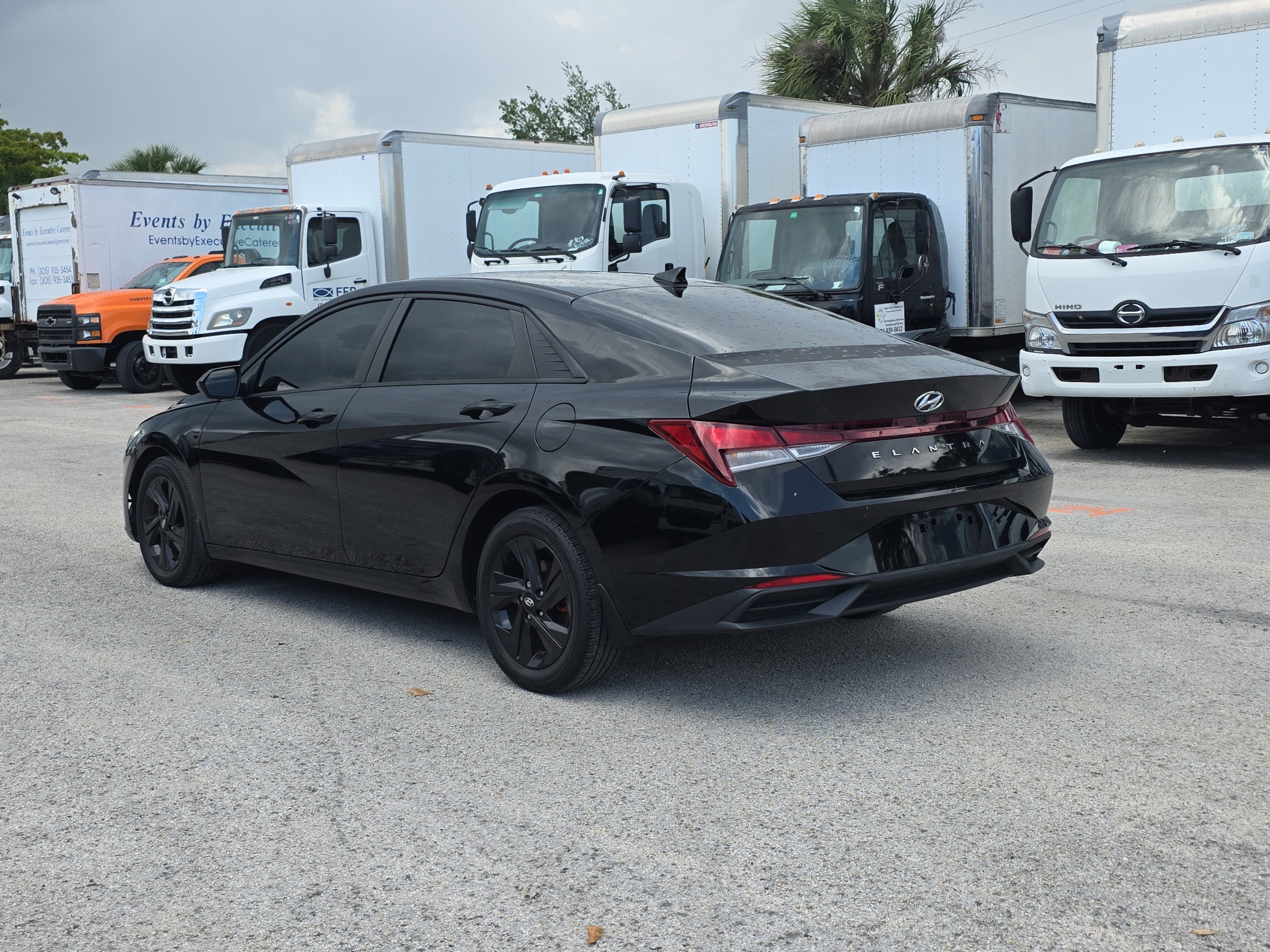 Used 2022 Hyundai Elantra SEL FWD image 5