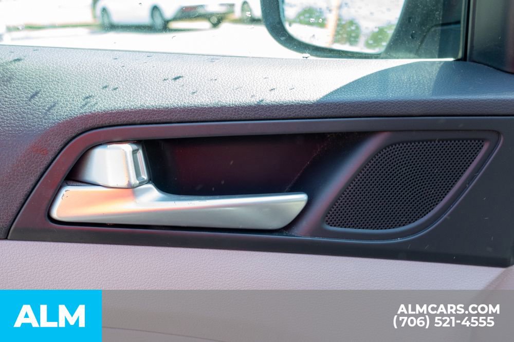 Used 2019 Hyundai Tucson SEL image 18