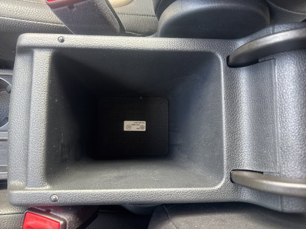 Used 2017 Volkswagen Tiguan Limited image 23