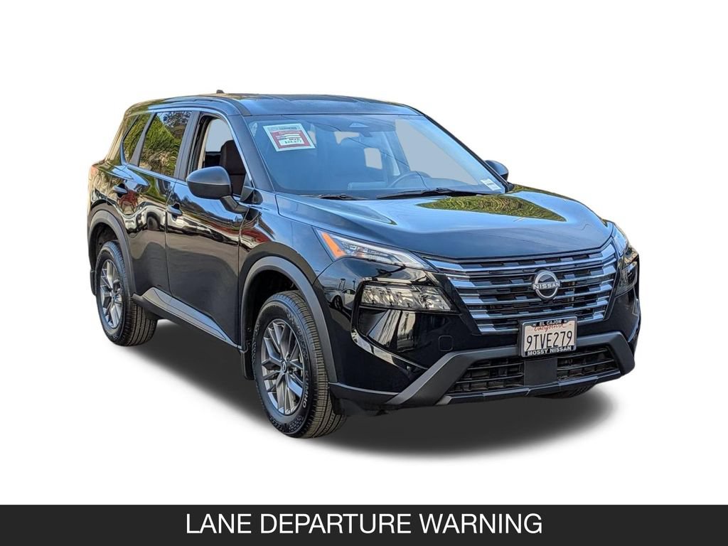 Certified 2026 Nissan Rogue S FWD image 2