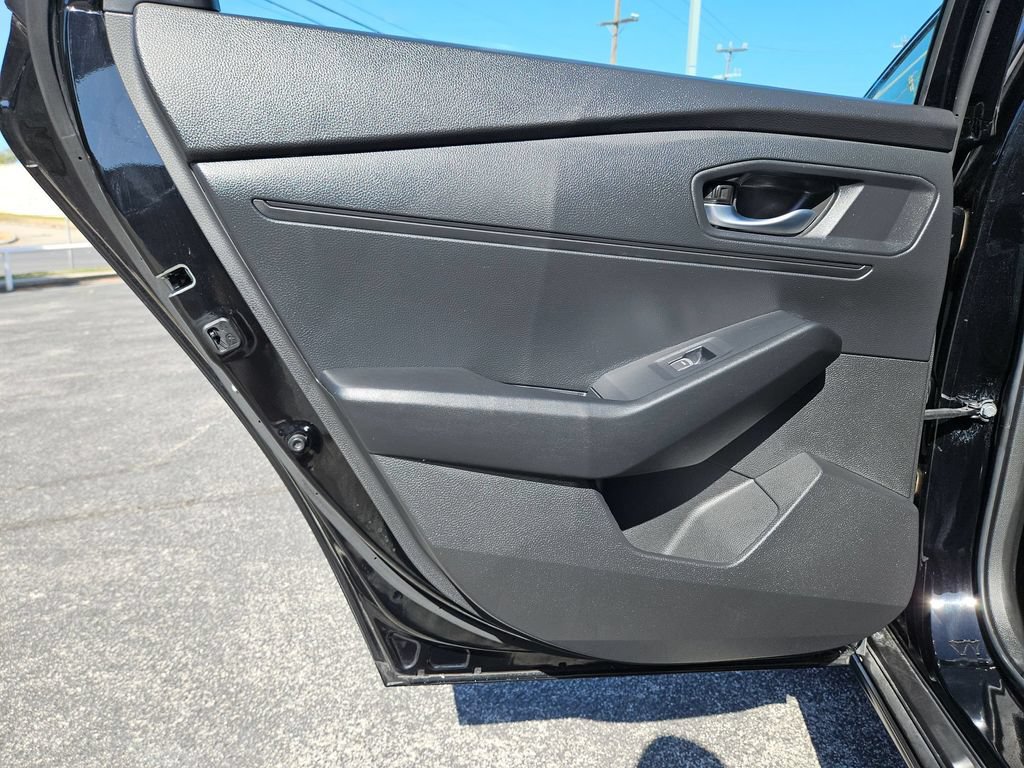 Used 2025 Honda Accord LX image 18