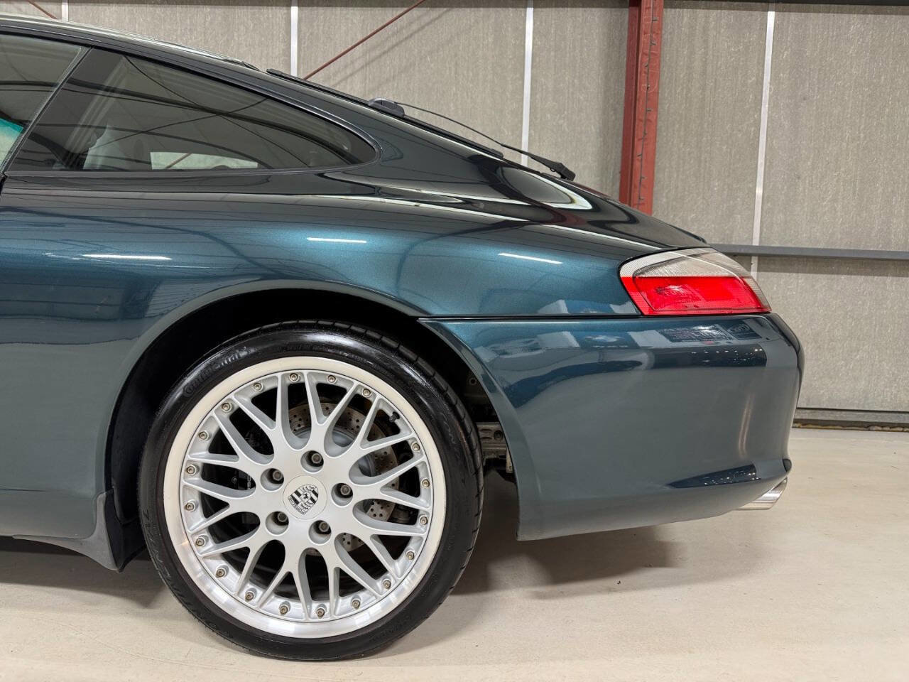 Used 2003 Porsche 911 Carrera image 26