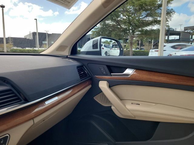 Certified 2023 Audi Q5 2.0T Premium Plus w/ Premium Plus Package image 28