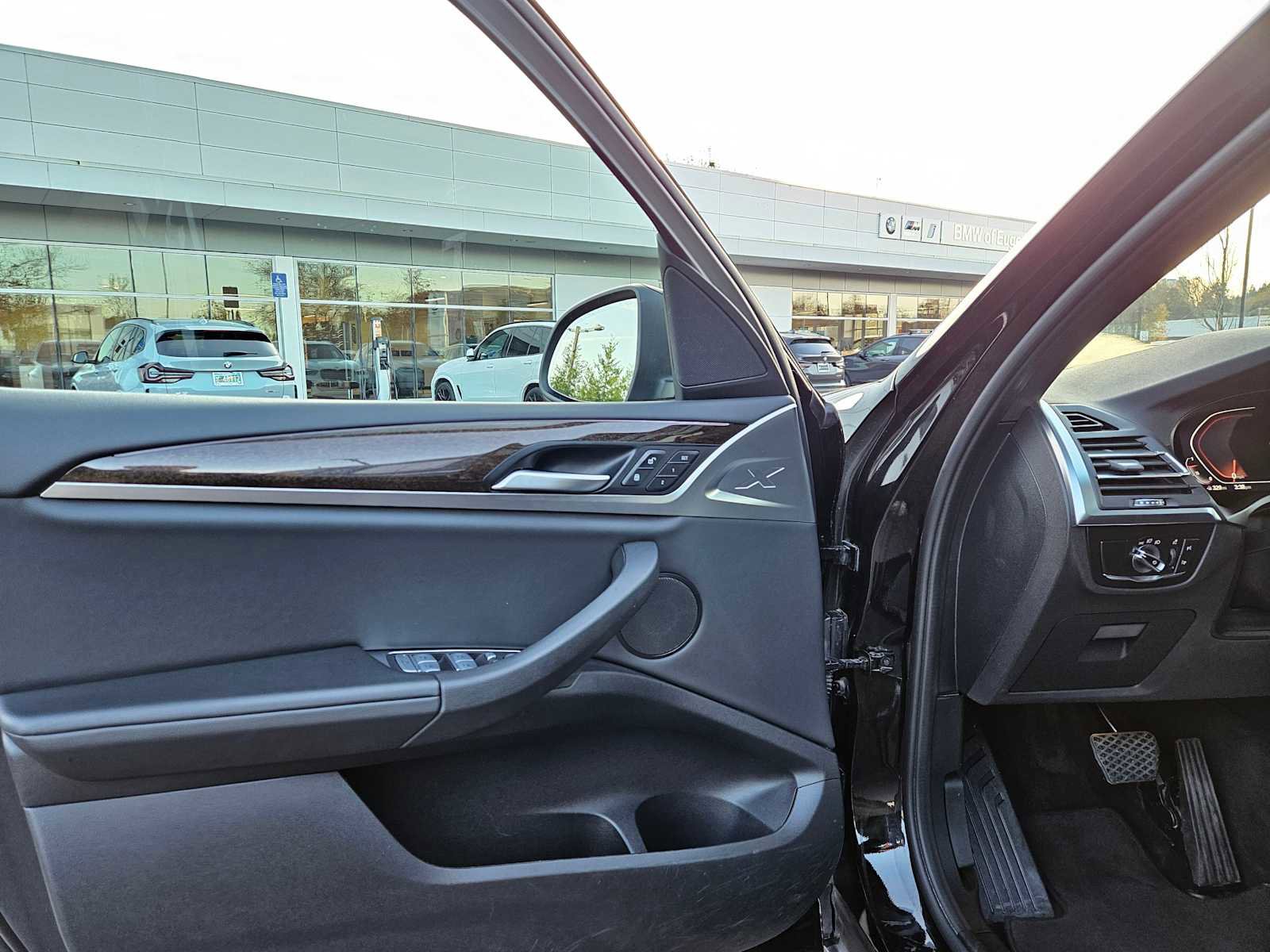 Used 2023 BMW X3 xDrive30i image 23