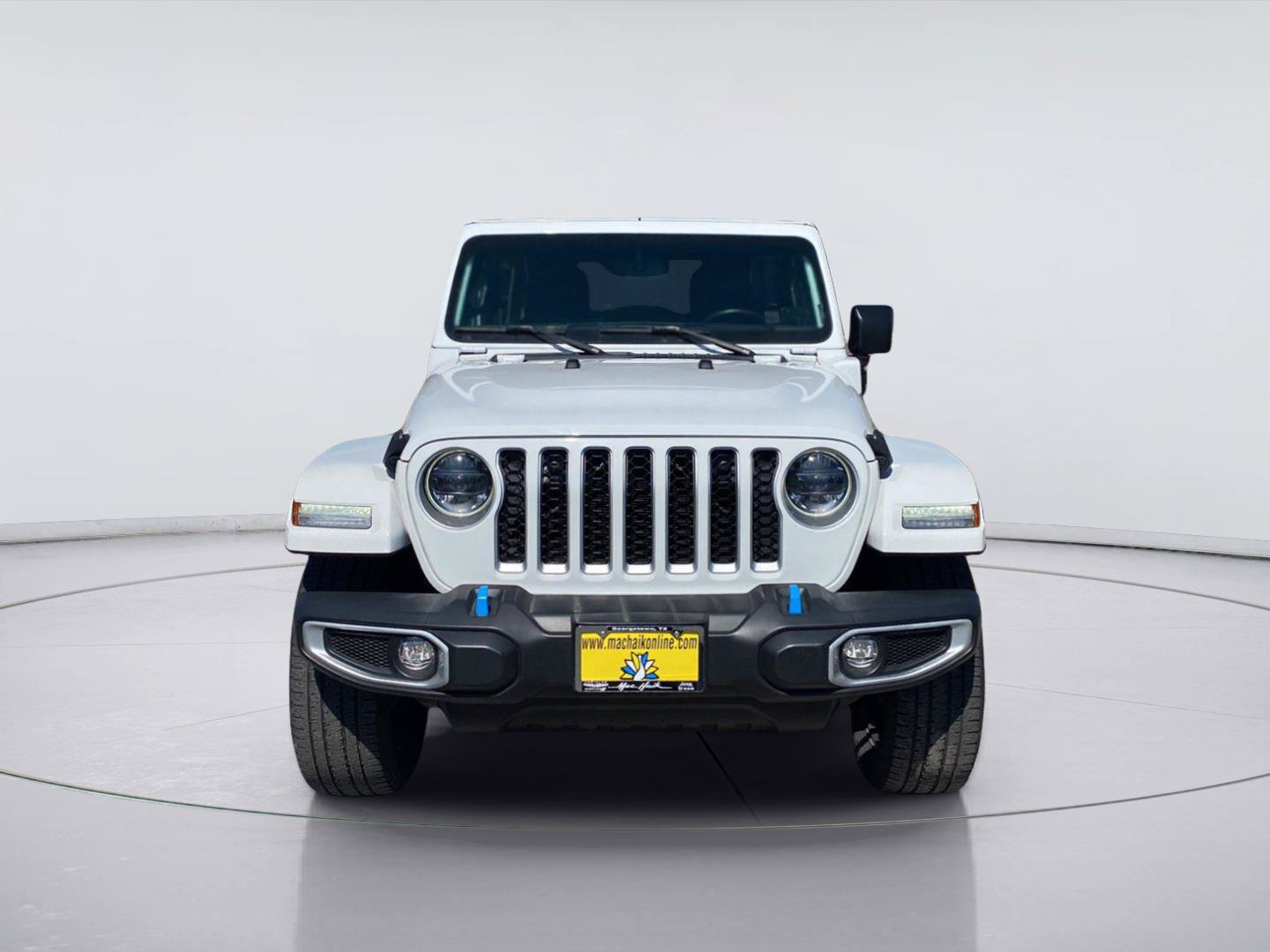 Used 2023 Jeep Wrangler Unlimited Sahara w/ Cold Weather Group AWD/4WD image 8