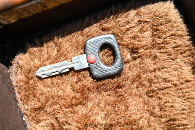 Used 1988 Mercedes-Benz 560 SL image 39