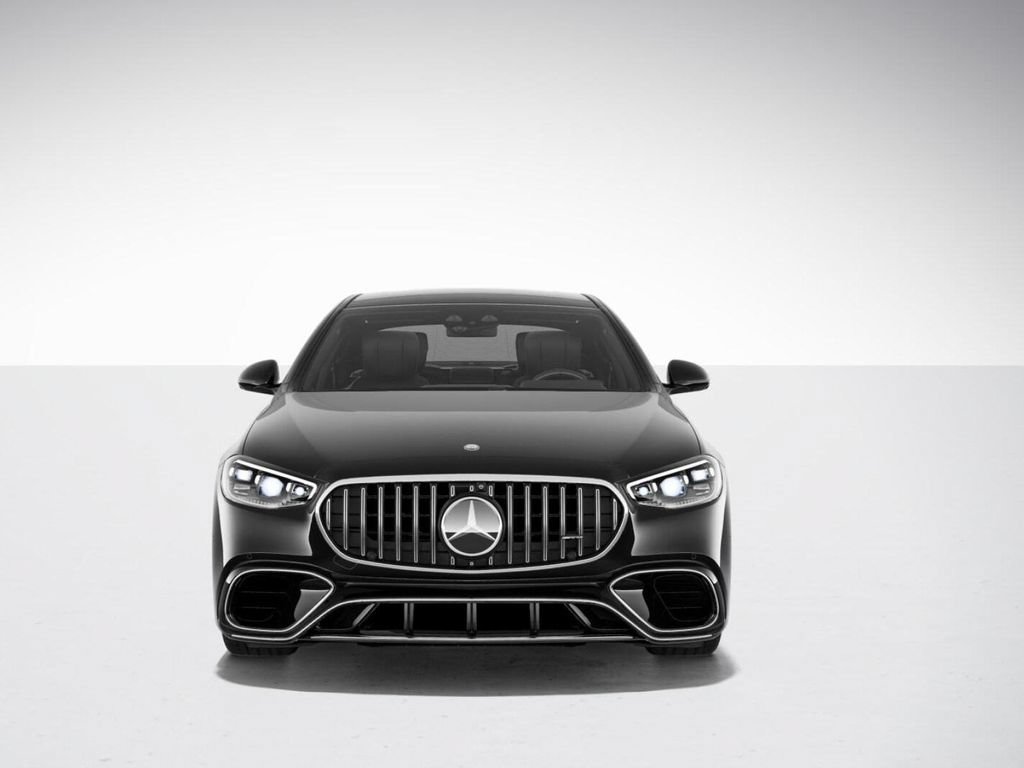 Used 2025 Mercedes-Benz S 63 AMG S image 7
