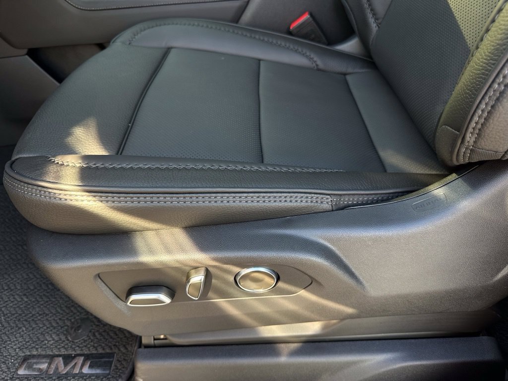 New 2026 GMC Sierra 1500 Denali AWD/4WD image 24