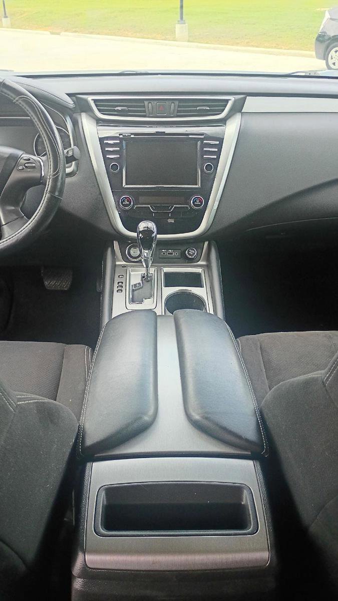 Used 2019 Nissan Murano SV image 14
