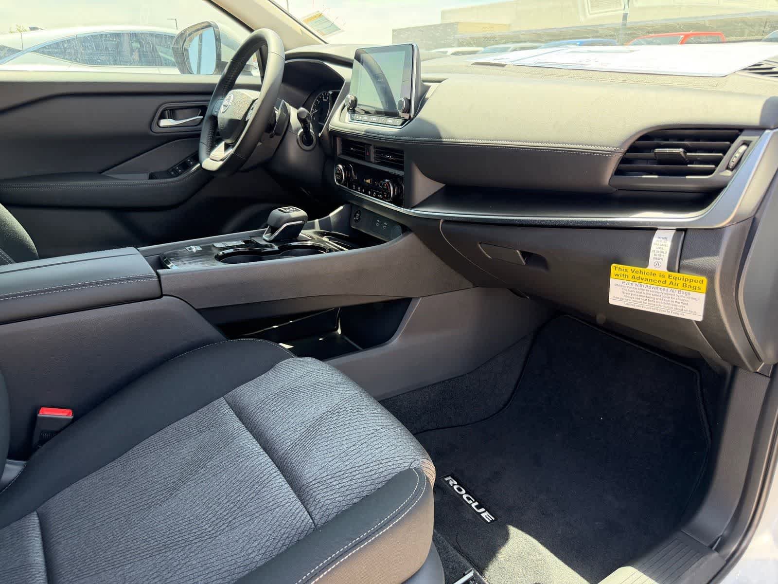 New 2026 Nissan Rogue SV FWD image 12