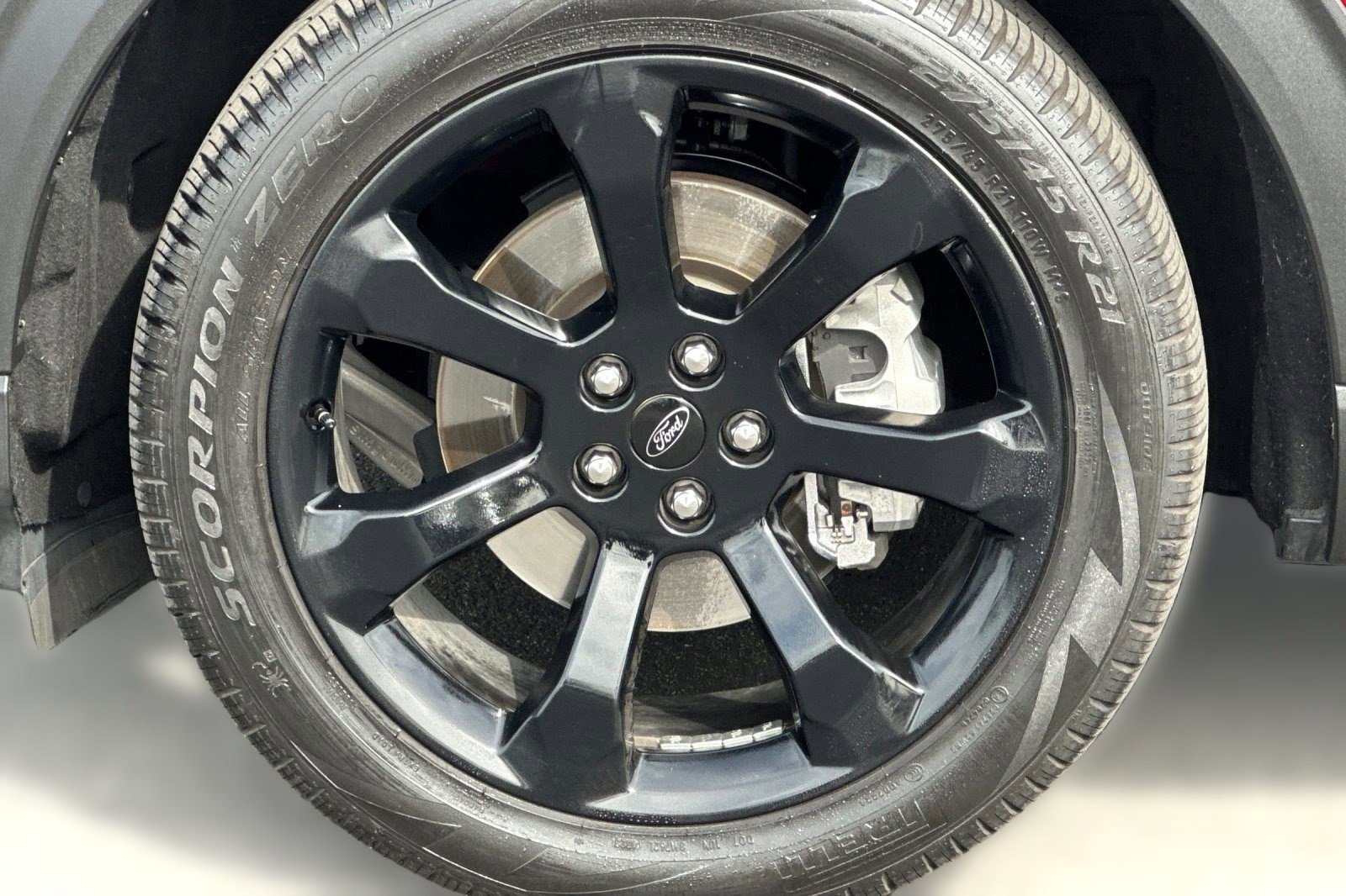 Used 2023 Ford Explorer ST-Line w/ Class IV Trailer Tow Package image 11