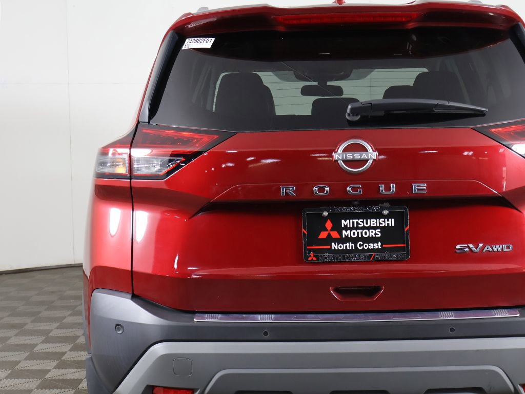 Used 2023 Nissan Rogue SV w/ SV Premium Package AWD/4WD image 15