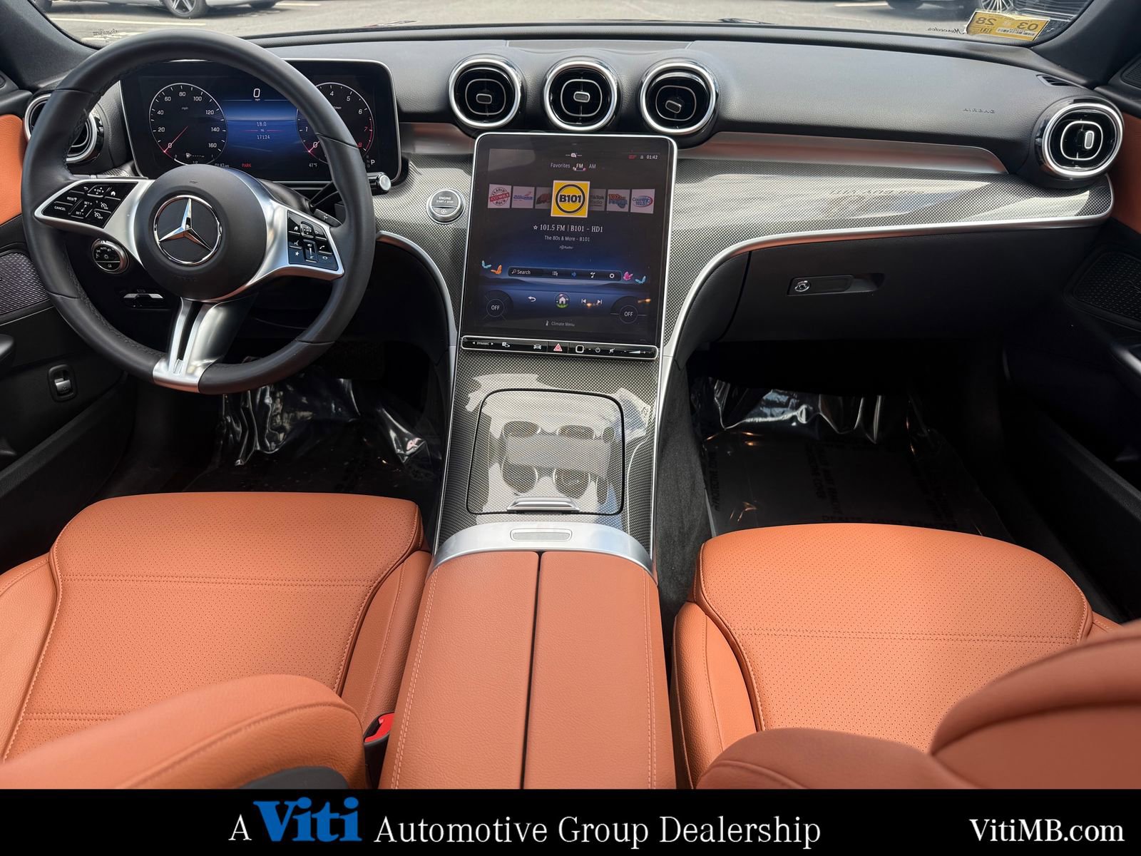 Certified 2023 Mercedes-Benz C 300 4MATIC Sedan image 2