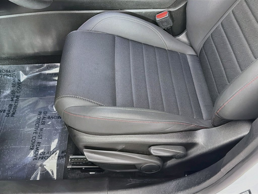 Used 2024 Dodge Hornet GT w/ Cold Weather Group AWD/4WD image 18