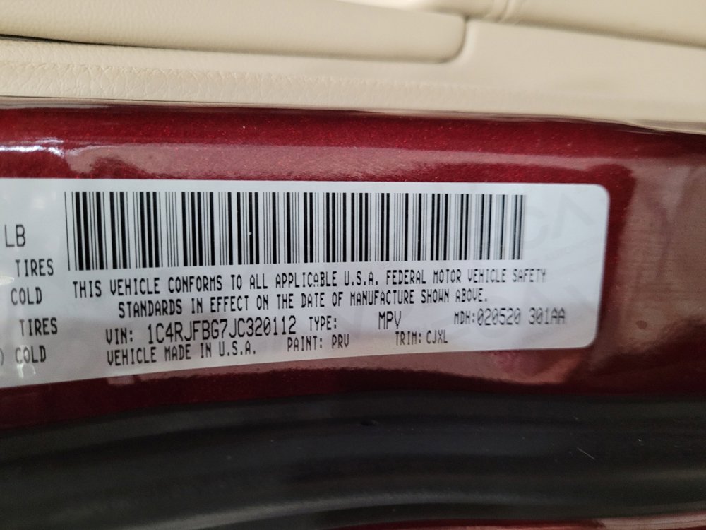 Used 2018 Jeep Grand Cherokee Limited AWD/4WD image 33