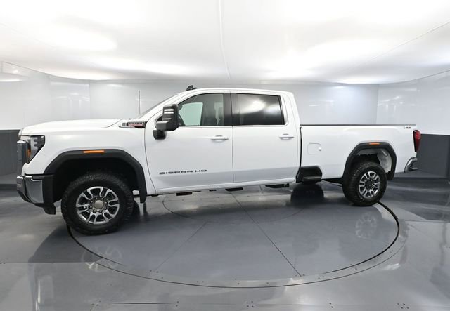 Used 2024 GMC Sierra 3500 SLE w/ SLE Convenience Package image 12