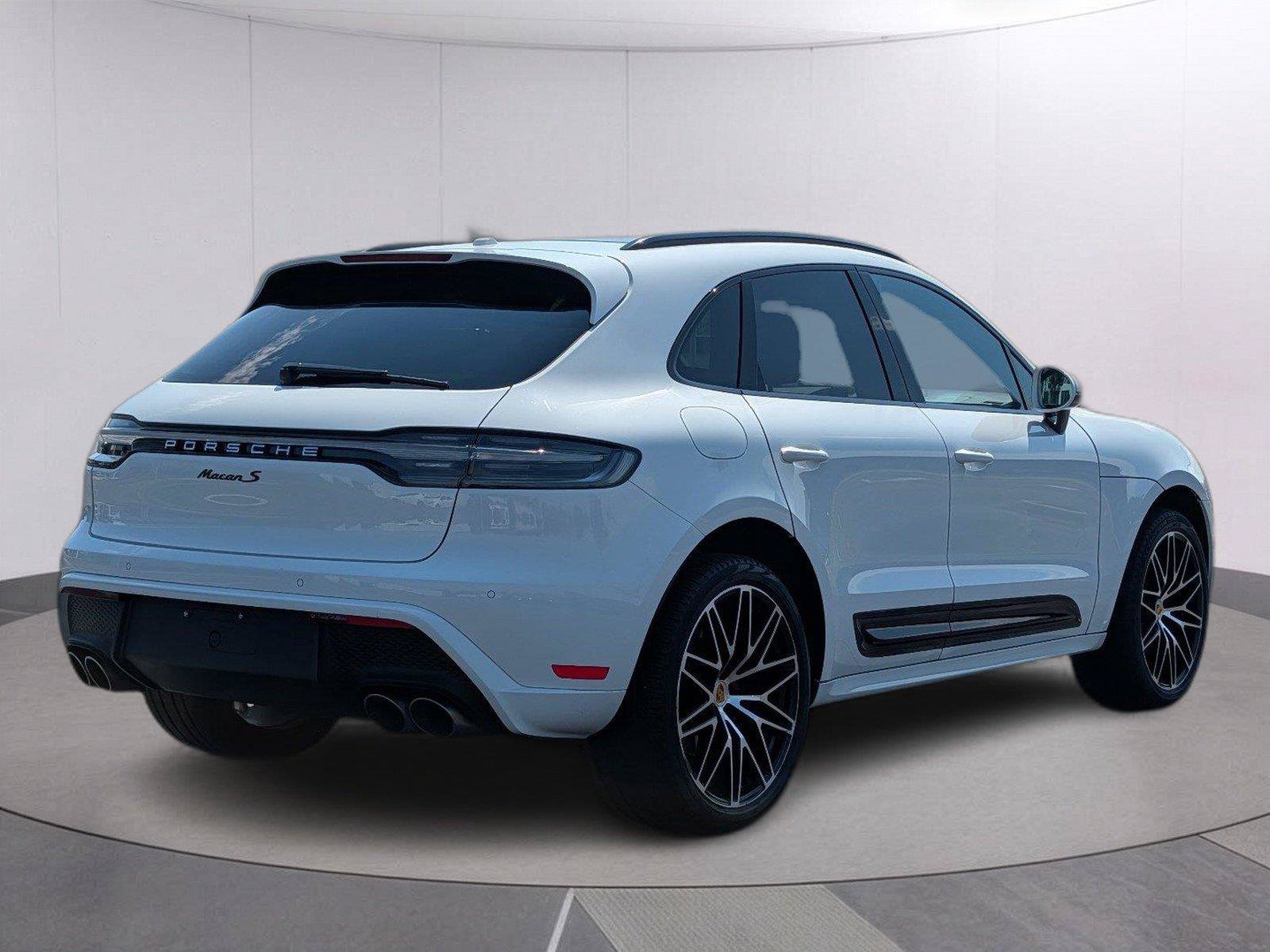 Used 2025 Porsche Macan S AWD/4WD image 5