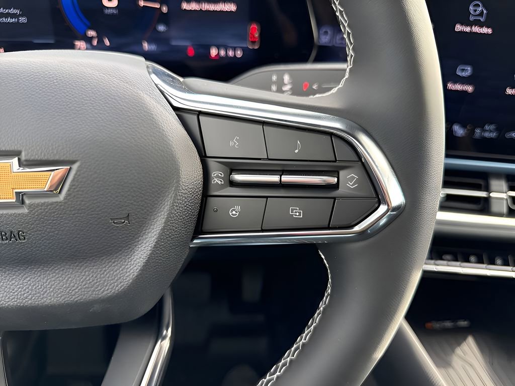 New 2026 Chevrolet Equinox EV LT w/ Convenience Package II image 33