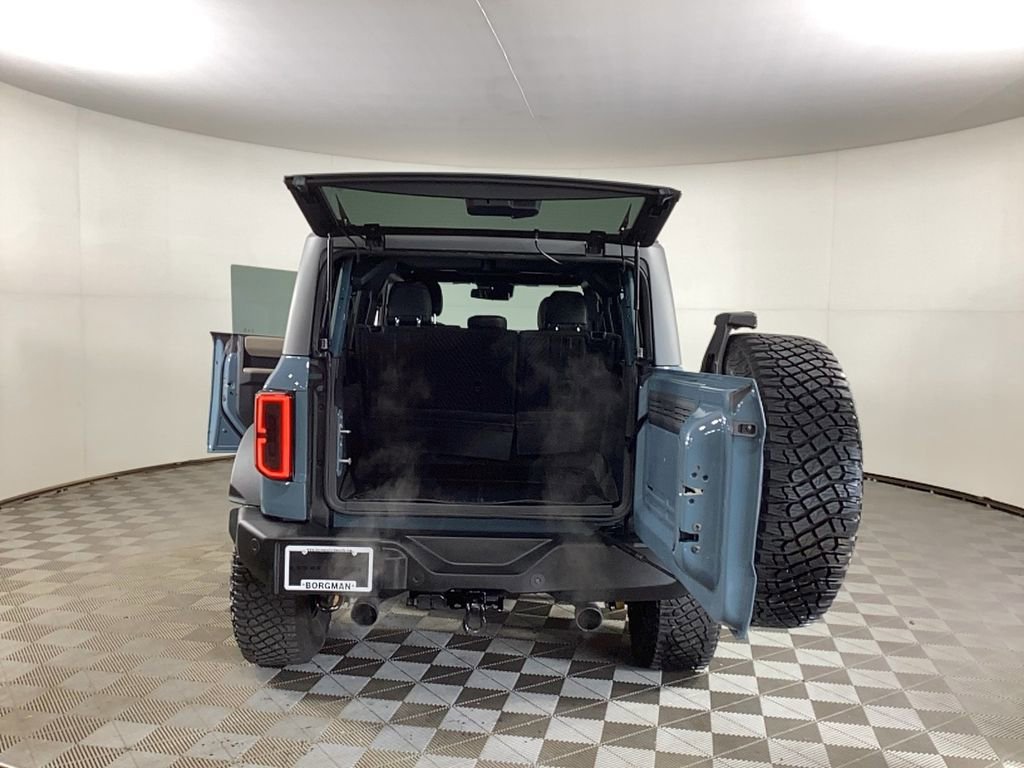 Used 2022 Ford Bronco Wildtrak image 32