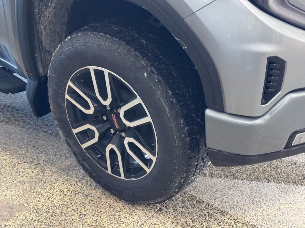 New 2026 GMC Sierra 1500 AT4 w/ AT4 Premium Package image 4