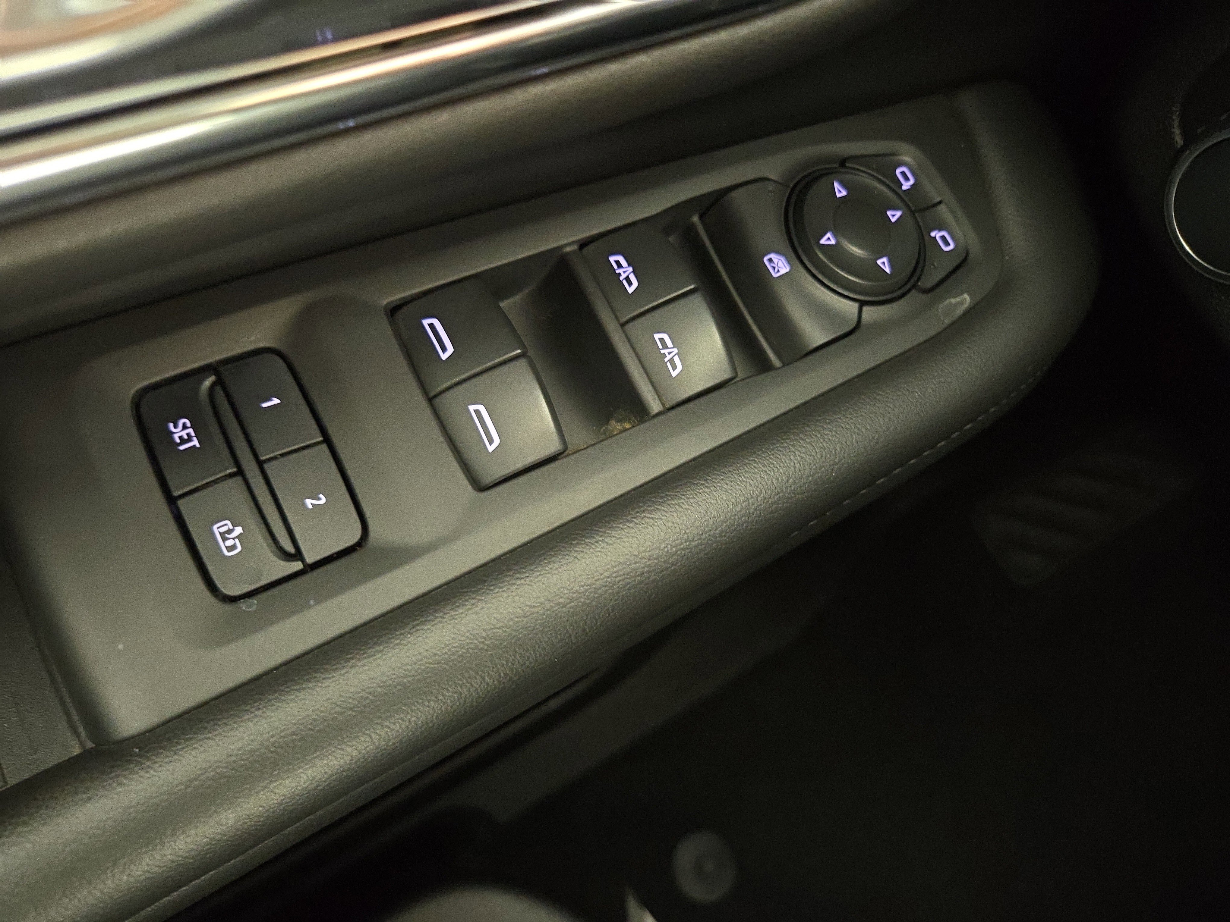 Used 2023 Chevrolet Tahoe Z71 image 27