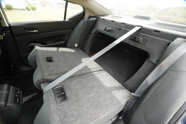 Used 2023 Nissan Altima 2.5 SL AWD/4WD image 30