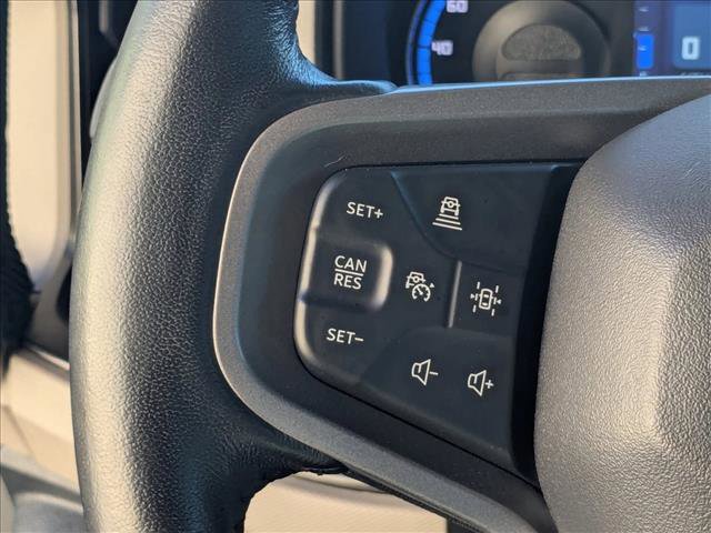 Used 2023 Ford Bronco Wildtrak image 14