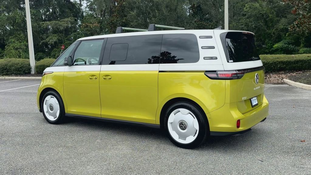 New 2025 Volkswagen ID. Buzz 1st Edition image 6