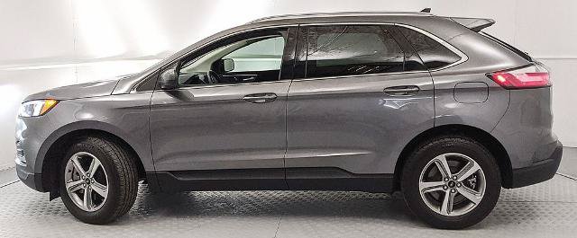 Certified 2023 Ford Edge SEL w/ Convenience Package AWD/4WD image 5